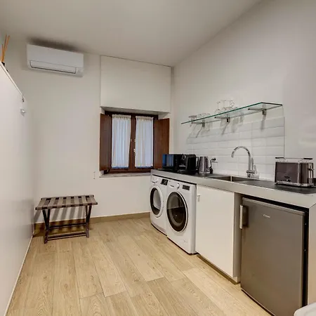 House G-2